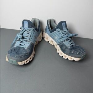 Oncloud on cloud On Running cloudswift Women's Light Blue Athletic Shoes